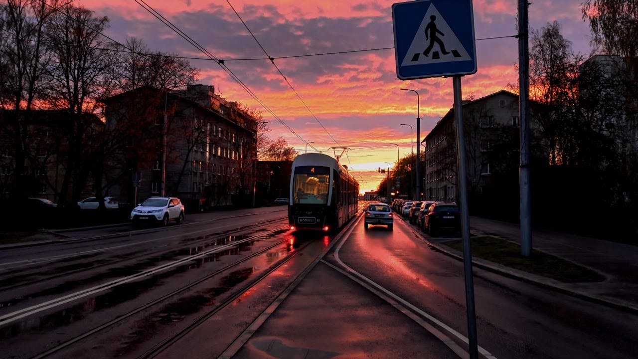 Sunset at 21:30 Sikupilli area in Tallinn.