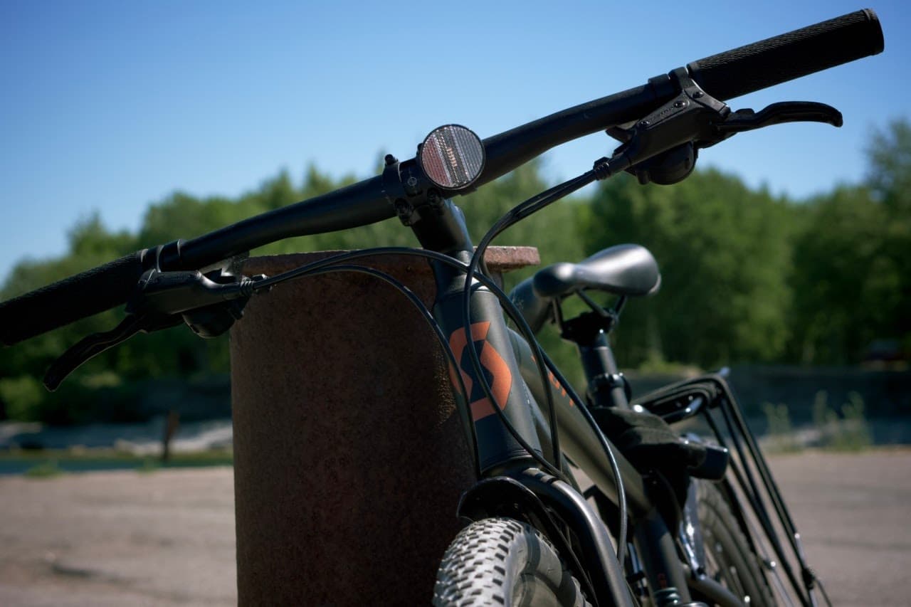 Owning a bicycle really help my photography hobby. It makes me easy to explore and photograph the city.