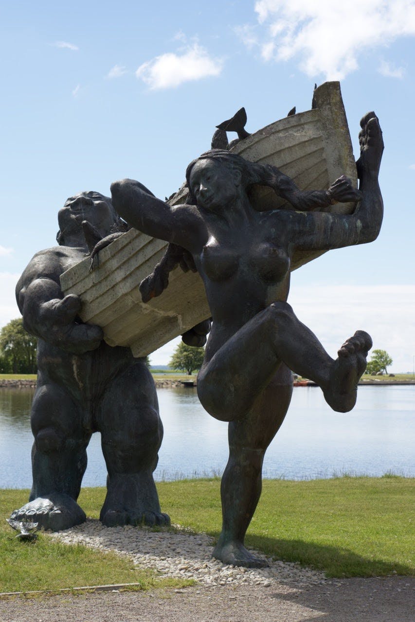 Suur Tõll ja Piret (The great Tõll and his wife, Piret) sculpture. They are mythical hero of Saaremaa.